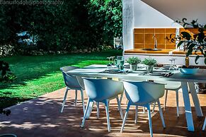 Apt Mairena Forest sea View Pool