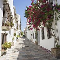 Apt Mairena Forest sea View Pool