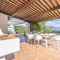 Apt Mairena Forest sea View Pool