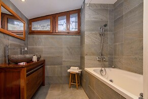 Chalet Glacier in Argenti re Chamonix