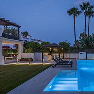 Villa Zacaluca Pool Whirlpool Sauna Gym