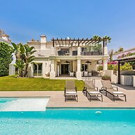 Villa Zacaluca Pool Whirlpool Sauna Gym