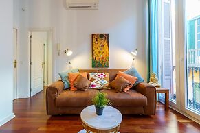 M Laga Center Old Town