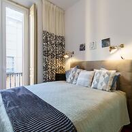 M Laga Center Old Town