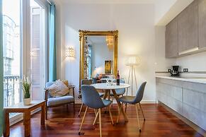 M Laga Center Old Town