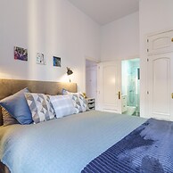 M Laga Center Old Town