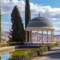 M Laga Center Old Town