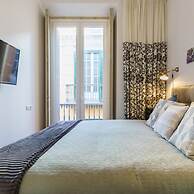 M Laga Center Old Town