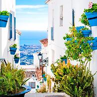 Puerta Del Mar Beachfront And Pool