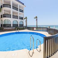 Puerta Del Mar Beachfront And Pool