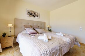 Marbella Mountain With sea View and Pool