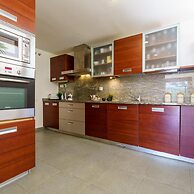 Marbella Mountain With sea View and Pool