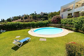 Marbella Mountain With sea View and Pool