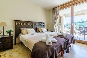 Marbella Mountain With sea View and Pool