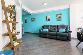 Nerja City Center Apartment