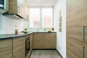 Nerja City Center Apartment