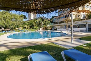 Marbella Este Next Marriott and Nikki B