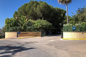 Marbella Este Next Marriott and Nikki B