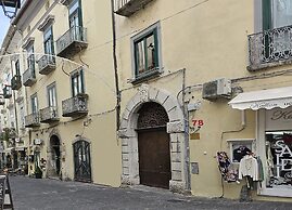 Elisa Dependance Centro