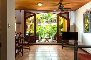 Girasol apartotel jaco beach