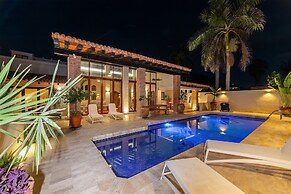 Casa Riviera