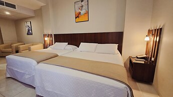 Hotel Maywa