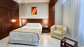 Hotel Maywa