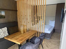 Luxury Chalet With ac Near Pressegger See