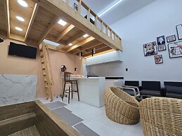 PrivatePremiumSeocho's Happy House 330m2
