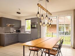 Restyled Holiday Home, on a Holiday Park at 20 km. From Nordhorn