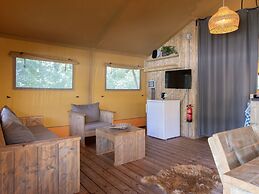 Comfortable Safari Tent With Bathroom, on a Holiday Park in De Maasdui