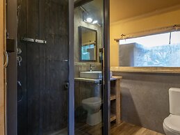 Comfortable Safari Tent in De Maasduinen