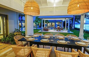 Miskawaan Beachfront Villas