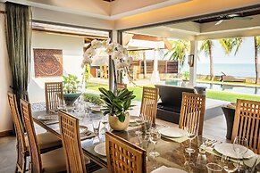 Miskawaan Beachfront Villas