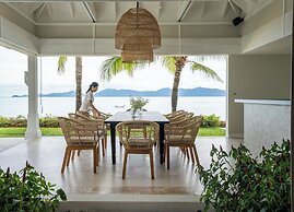 Miskawaan Beachfront Villas