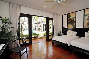 Miskawaan Beachfront Villas