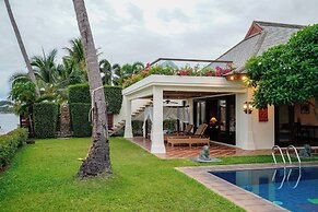 Miskawaan Beachfront Villas