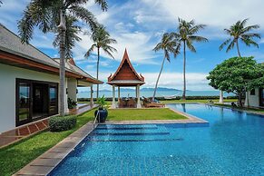 Miskawaan Beachfront Villas