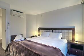 Bay View Condo by Staysouth