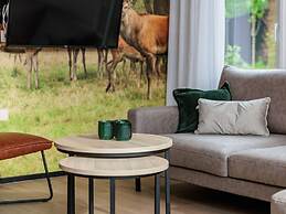 Cottage With Garden and 2 Rooms