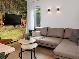 Cottage With Garden and 2 Rooms