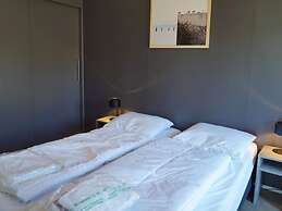 Nice Chalet in a Holiday Park, Adjacent to the Hoge Veluwe National Pa