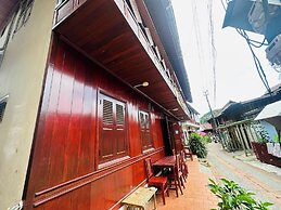 Silikhane Guest House