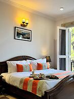 Amritara Kasauli kollections