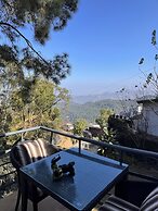 Amritara Kasauli kollections