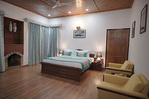 Amritara Kasauli kollections