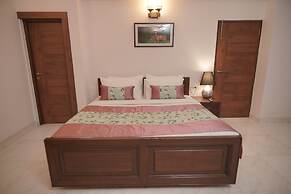 Amritara Kasauli kollections