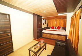 Goroomgo Golden Nest Nainital