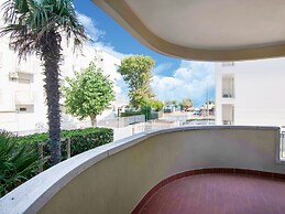 Belvilla by OYO Fucini Superior Type A