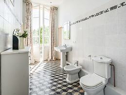 Elegant Holiday Home Near the Canal du Midi